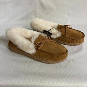 Dluxe by Dearfoams Women's 9 Brown Shearling Moc Fur Casing Slipper Bow Contrast